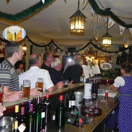 Inn Gasthof Gruner Baum